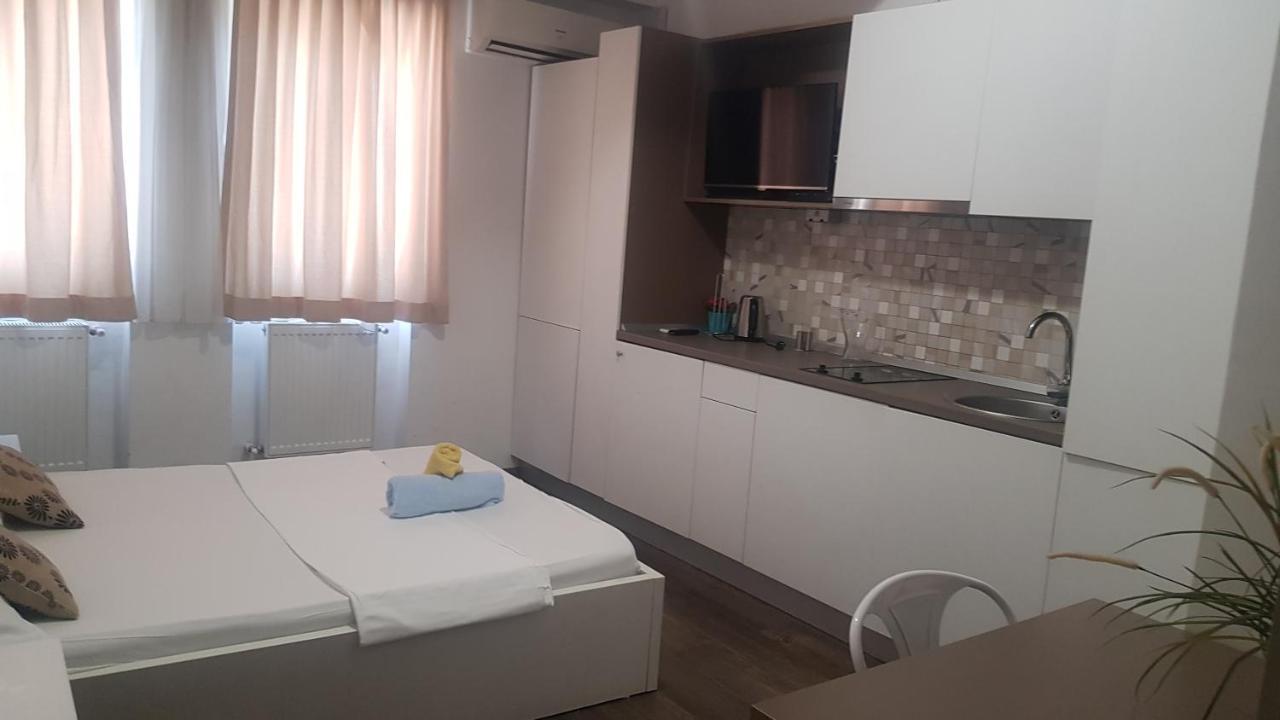 Grand Central Accommodation - Smardan Bukarest Exterior foto